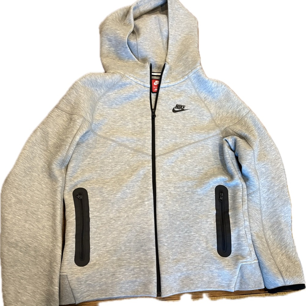 Nike Gray Tech Fleece